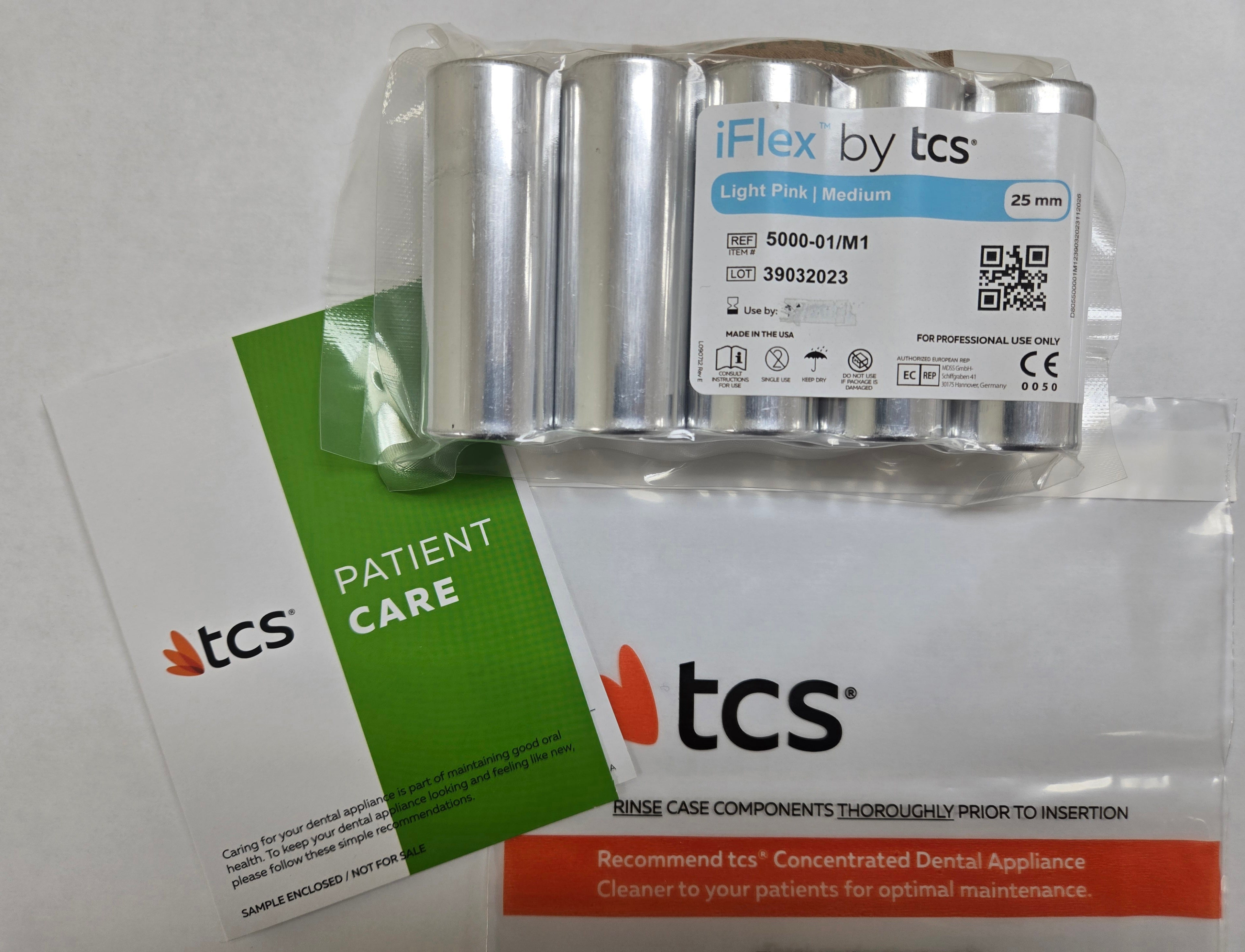 iFlex by TCS Dental / Size - Medium 25 mm / Shade - Light Pink - 5 cartidges / pack.